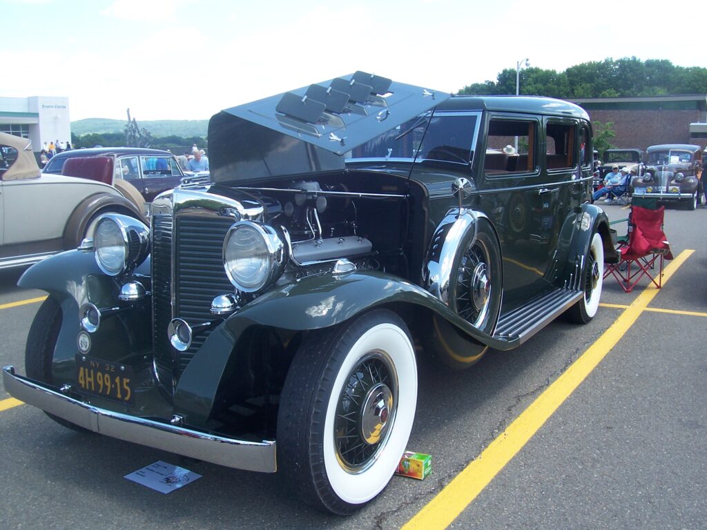 1932 Marmon