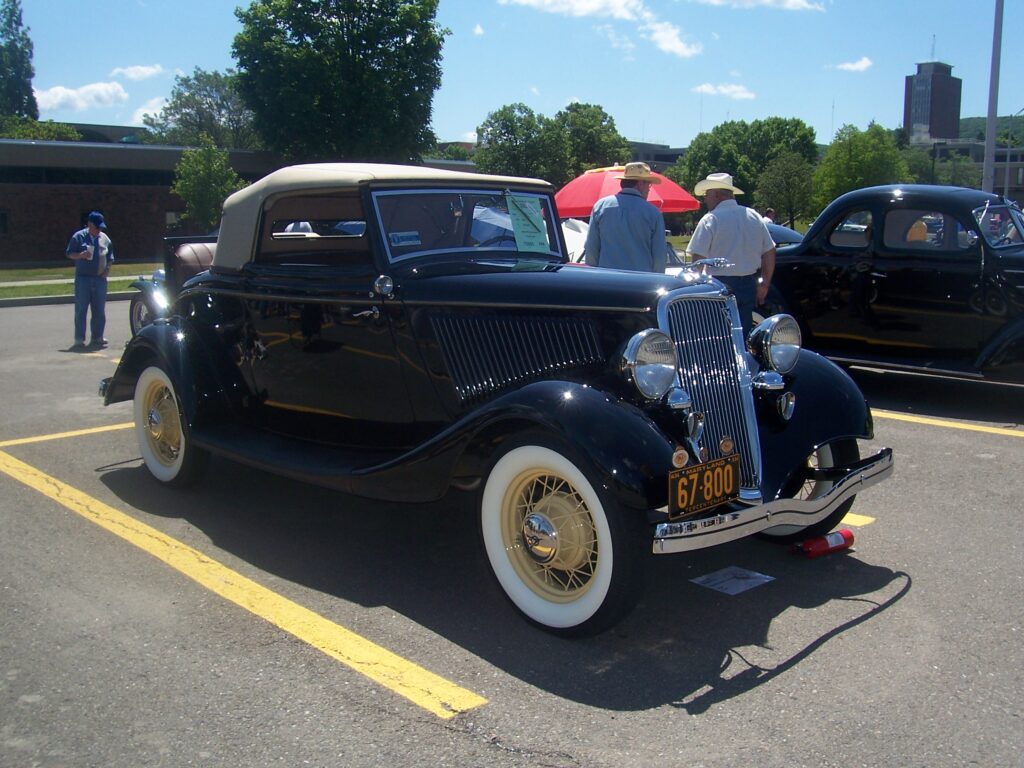 1934 Ford Cabriolet
