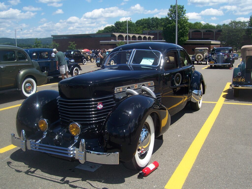 1937 Cord Berline
