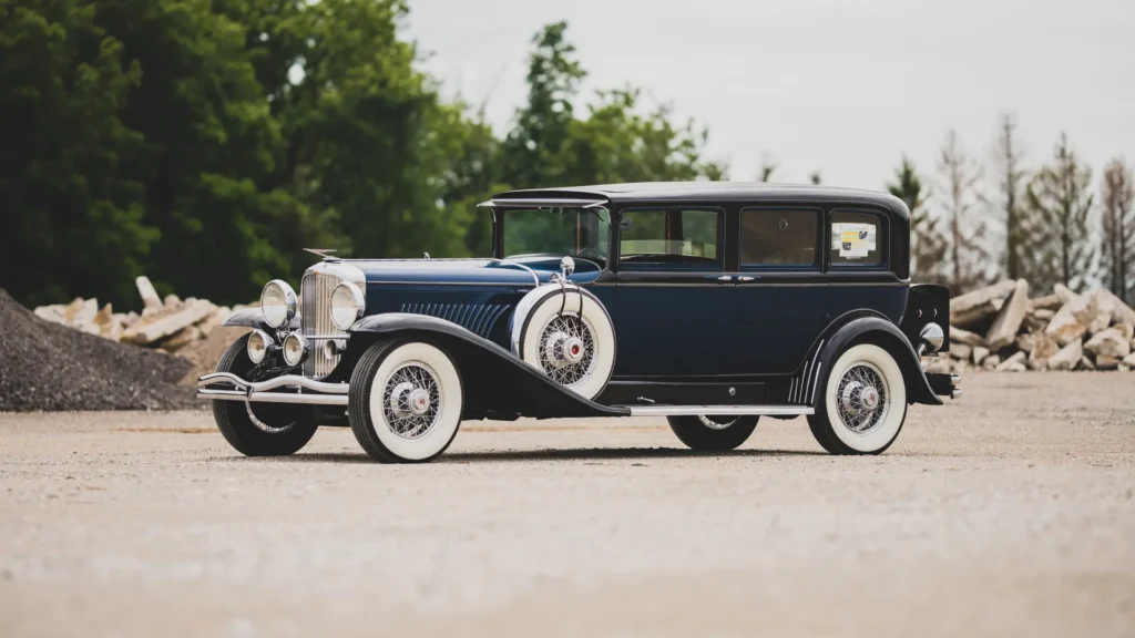 1931 Duesenberg Model J Willoughby Limo